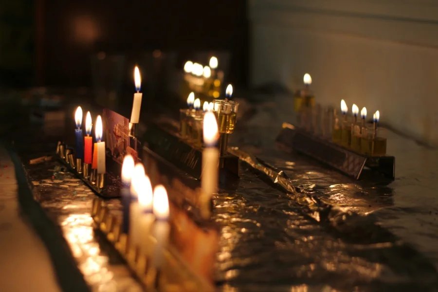 Shabbat Chanukah & Community Candle Lighting